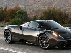 Kehidupan Mark Zuckerberg Terlihat Sederhana, Padahal...