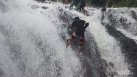 Canyoneering di curug cikondang