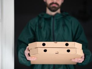 Gara-Gara Dicurangi Pekerja Pizza, Netizen Ini Tak Mau Lagi Beli Pizza