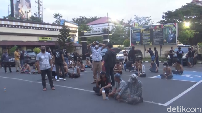 Retro Makassar Corolla Retro Makassar Ikuti Ajang Jambore Toyota Owners Club Celebes 2019 Makassar Terkini