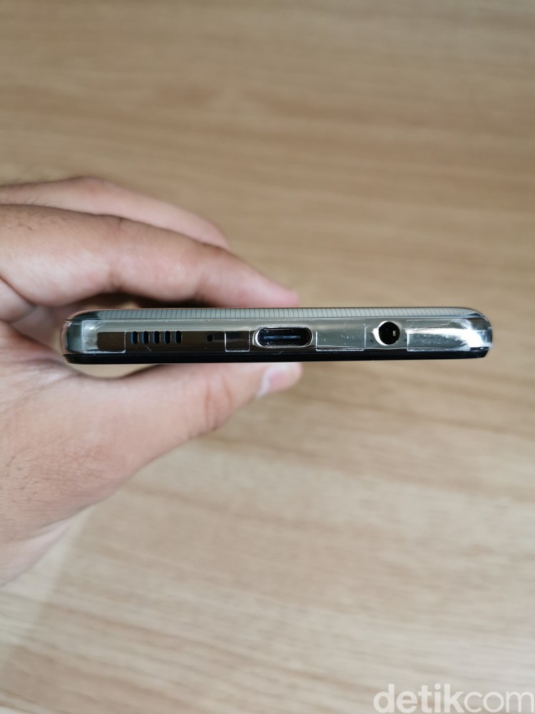 Samsung Galaxy M62