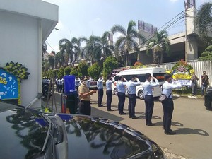 Jenazah Istri Yasonna Laoly Diberangkatkan ke San Diego Hills Siang Ini