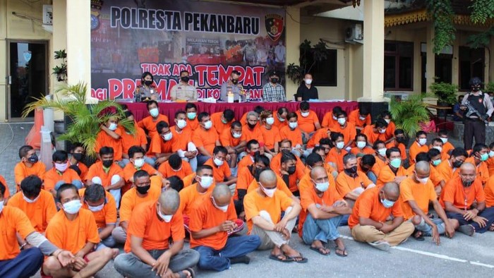 76 preman di Pekanbaru ditangkap polisi