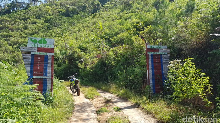 Air Terjun Salu Dambu Air Terjun Salu Dambu