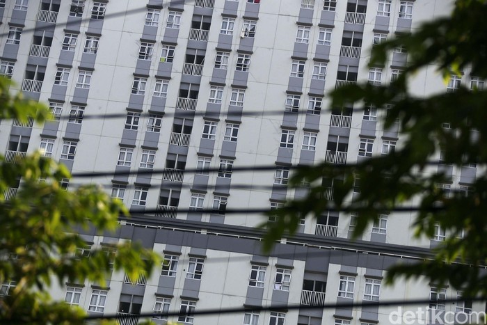 Pasien COVID-19 di RSD Wisma Atlet, Jakarta, meningkat. Kini Bed Occupancy Rate (BOR) di Wisma Atlet menyentuh angka 80% dari kapasitas normal.