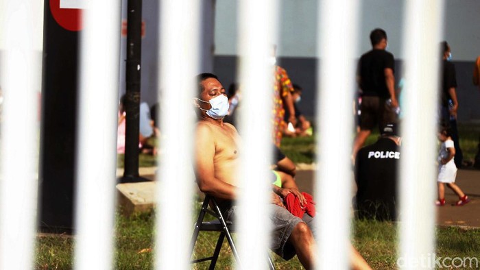 Pasien COVID-19 di RSD Wisma Atlet, Jakarta, meningkat. Kini Bed Occupancy Rate (BOR) di Wisma Atlet menyentuh angka 80% dari kapasitas normal.