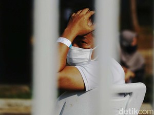 Alarm Corona DKI Berdering di Ambang Masuk Fase Genting