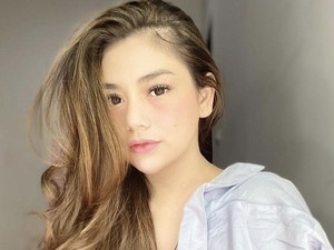 Celine Evangelista Akhirnya Hapus Tato di Dada yang Sempat Bikin Salah Fokus