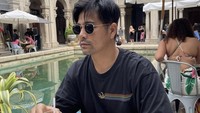 Kabar bahagia datang dari Erick Iskandar. Kakak Jessika Iskandar tersebut akan melangsungkan pernikahan dengan Vanessa Lima. Foto: Instagram @erickbanaiskandar