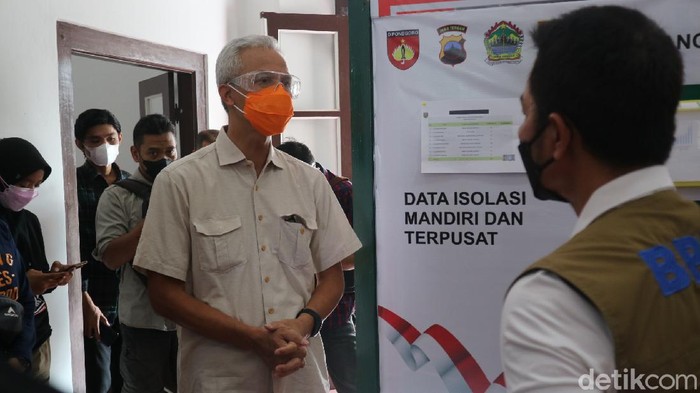 Gubernur Jawa Tengah Ganjar Pranowo di Kudus, Minggu (13/6/2021).