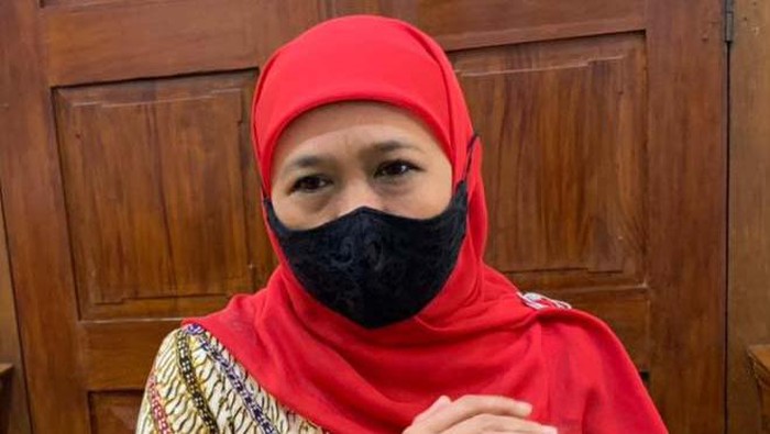 Gubernur Khofifah Indar Parawansa