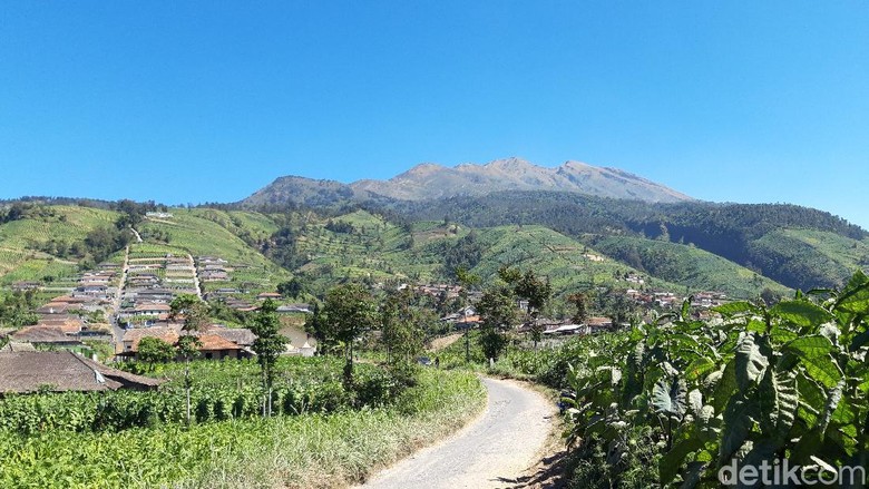 Gunung Merbabu Gunung Merbabu