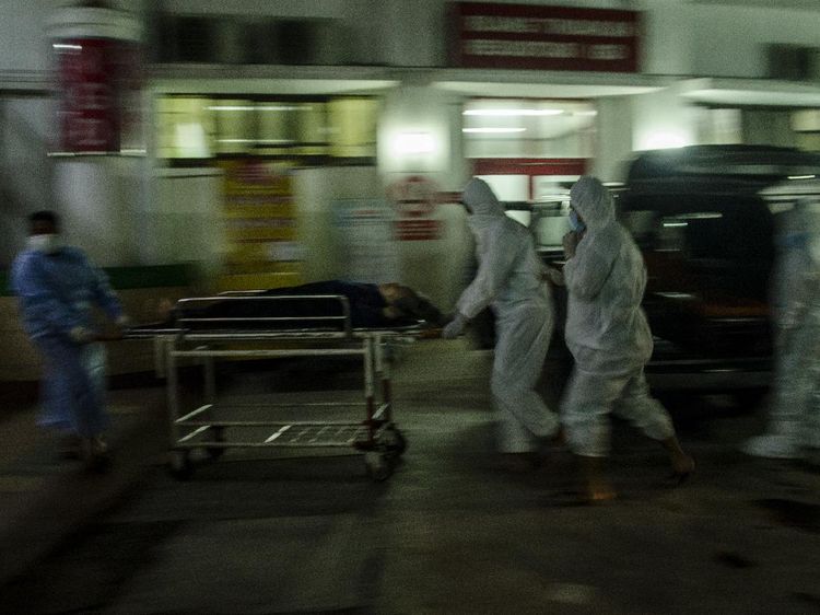 Keterisian Tempat Tidur untuk Pasien COVID di Jabar Meningkat