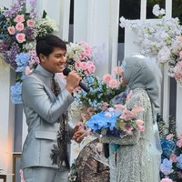 Lesti Kejora dan Rizky Billar sukses menggelar acara lamaran bernuansa dreamy pada Minggu (13/6/2021). Foto: Instagram @3dent_id