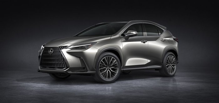 Lexus NX 2022