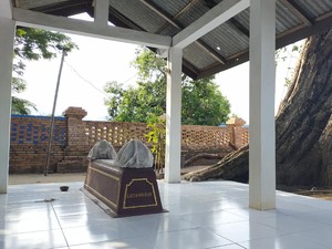 Makam Syekh Brubuh Pacitan Kerap Didatangi Peziarah untuk Berdoa-Nyadran
