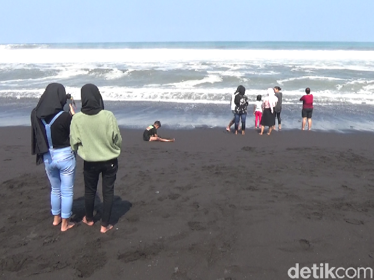 Mutiara Hitam dari Lumajang