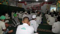 Ratusan santri di Pondok Pesantren Nuu Waar Yayasan Al Fatih Kaaffah Nusantara (AFKN), Setu, Kabupaten Bekasi, Jawa Barat, diberikan pendalaman nilai-nilai kebangsaan. Hal ini untuk membangun karakter para santri yang berlandaskan Pancasila untuk kesejahteraan bangsa.