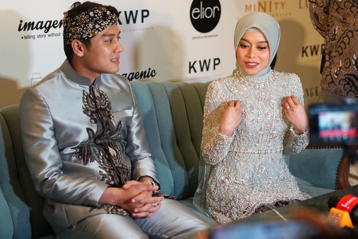 Rizky Billar dan Lesti Kejora Rizky Billar dan Lesti Kejora