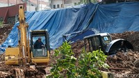 Proses pengerukan longsoran dikebut PUPR.