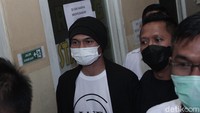Urine Anji diketahui positif ganja. Foto: Pool/Palevi/detikHOT