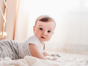 100 Nama Bayi Laki-laki Islami yang Terinspirasi dari Nabi Muhammad SAW