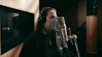 Terciptalah lagu berjudul Suara Disko yang diharapkan dapat mengiringi pesta ketika pandemi berakhir kelak. Foto: dok. Studio Pop
