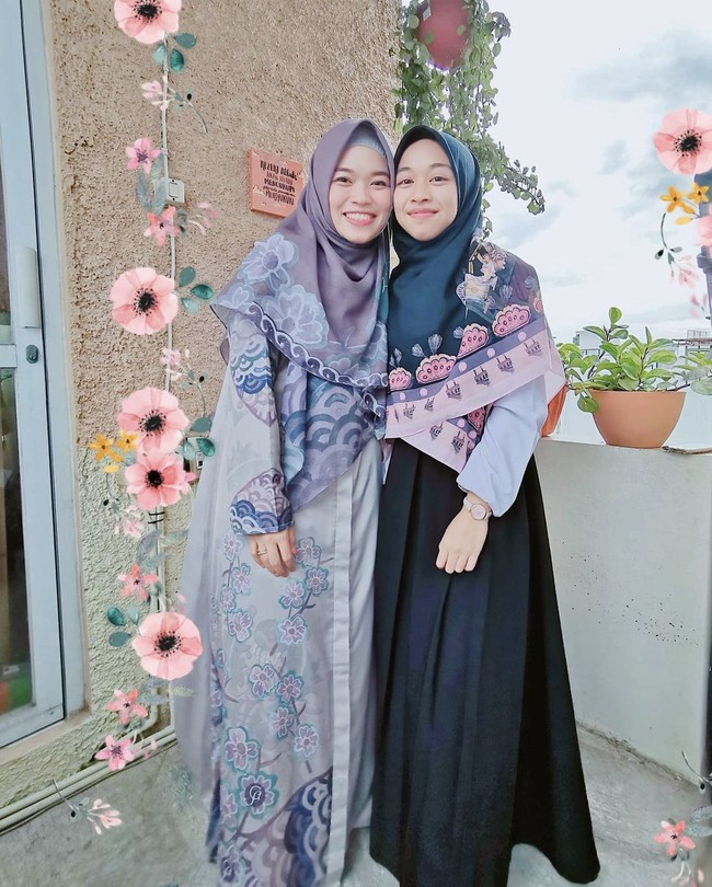 Ghaza bahkan menyarankan warganet untuk mempertimbangkan lagi keputusan mereka untuk menjadi pengikut Ghaida. Seperti diketahui, Ghaida Tsurayya merupakan seorang selebgram hijab dengan lebih dari 436 ribu pengikut di Instagram. Foto: Dok. Instagram @gdaghaida.