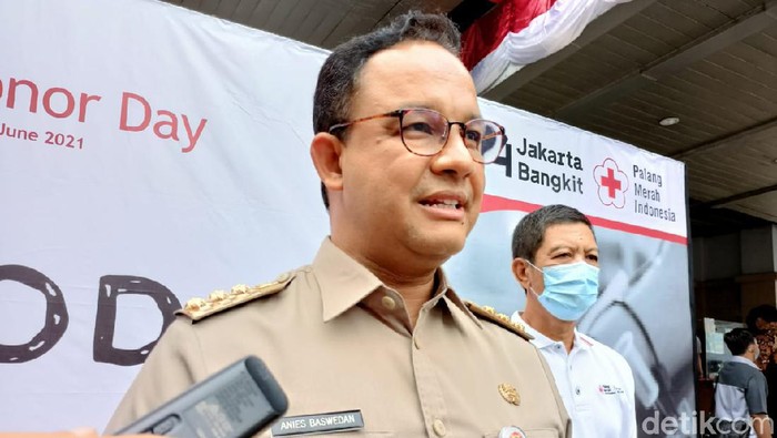 Anies Terbitkan Sergub, Gedung di Jakarta Tak Boleh Sediakan Asbak