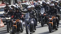Presiden Brasil Jair Bolsonoaro didenda karena melanggar protokol kesehatan, yakni tak memakai masker saat ambil bagian dalam kegiatan rally sepeda motor bersama para pendukungnya di Sao Paulo, Brasil, Sabtu (12/6/2021) lalu.