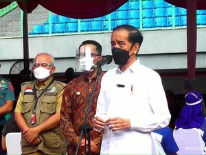 Jokowi Ungkap Puluhan Triliun Bansos Belum Dicairkan: Rakyat Menunggu!
