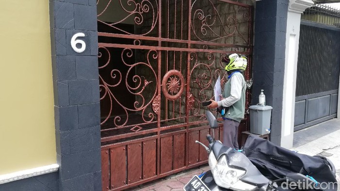 Kantor Peradi Solo disegel