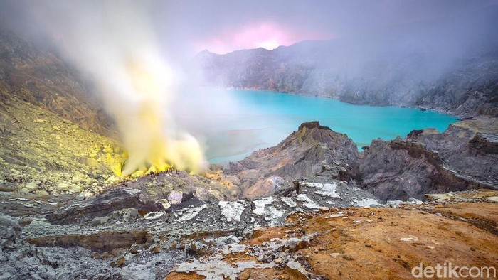 Pengembangan fasilitas penunjang untuk Taman Wisata Alam (TWA) Kawah Ijen terus dilakukan. Salah satunya dengan penyediaan air bersih di kawasan Paltuding (kaki Gunung Ijen) serta TWA Ijen secara umum.