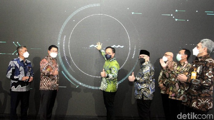 Mandiri Taspen Resmikan Kantor Baru Bank Mandiri Taspen membangun kantor baru yang bernama Gedung Graha Mantap. Gedung ini terletak di Jalan Proklamasi, Cikini, Jakarta Pusat.