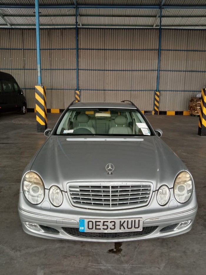 Mercedes-Benz Wagon Langka Dilelang