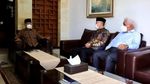 Momen Zulkifli Hasan-Hatta Rajasa Kunjungi Buya Syafii