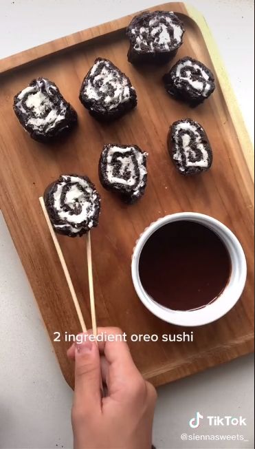 Viral Kreasi Sushi Oreo yang jadi Tren di TikTok