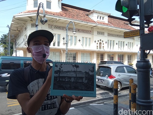 Contohnya ini, Gedung The Vreis yang ternyata adalah tempat sosialita berkumpul zaman dulu. (Bonauli/detikcom) Contohnya ini, Gedung The Vreis yang ternyata adalah tempat sosialita berkumpul zaman dulu. (Bonauli/detikcom)
