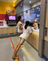 Foto berdiri unik