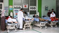 Ganjar mengatakan empat pasien yang telantar itu cukup bahaya. Ganjar pun meminta agar pasien yang telantar dirujuk ke rumah sakit yang lain.