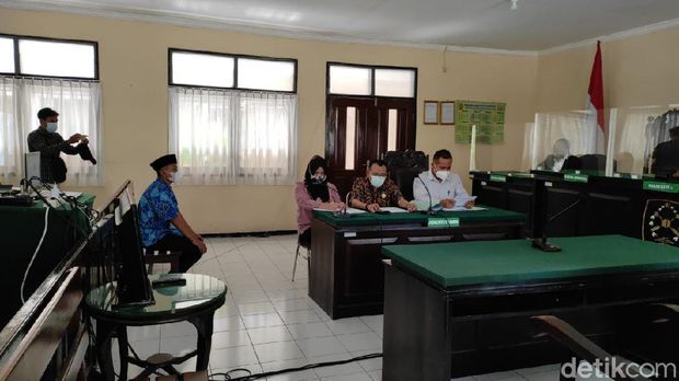 ganti kelamin di kediri