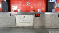 Kantor pos ini menjadi salah satu bangunan cagar budaya Bandung. (Bonauli/detikcom)