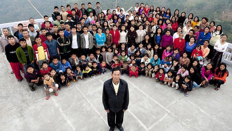 Kepala keluarga terbesar di dunia meninggal, tinggalkan 38 istri, 89 anak, 36 cucu, tempat tinggalnya menjadi kawasan wisata Kepala keluarga terbesar di dunia meninggal, tinggalkan 38 istri, 89 anak, 36 cucu, tempat tinggalnya menjadi kawasan wisata