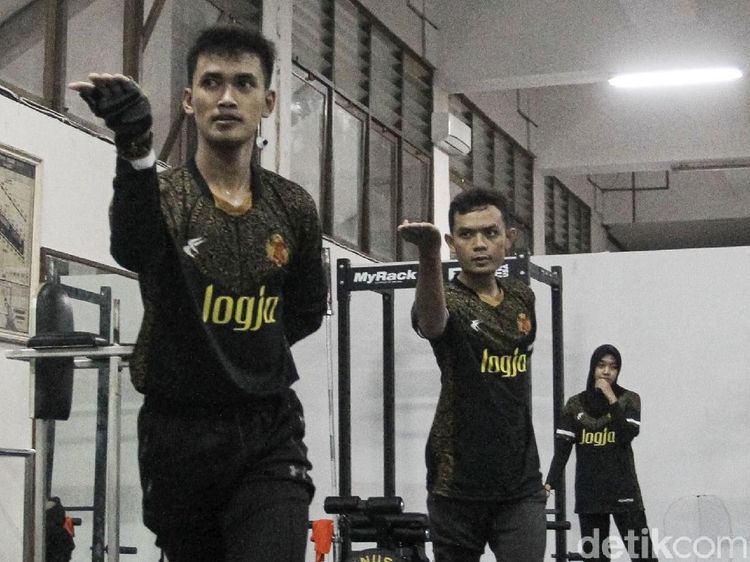Kerja Keras Atlet Pencak Silat Yogya Jelang PON Papua