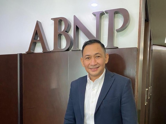 Lucky Alamnsyah jawab tudingan pansos