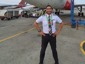 Jarang Terbang, Pilot Ini Jual Sayap Ayam Beromzet Ratusan Juta