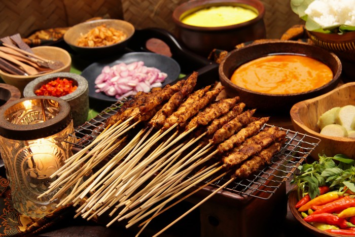 5 Sate Ayam Blora dengan Kuah Kuning Bisa Dinikmati di Sini