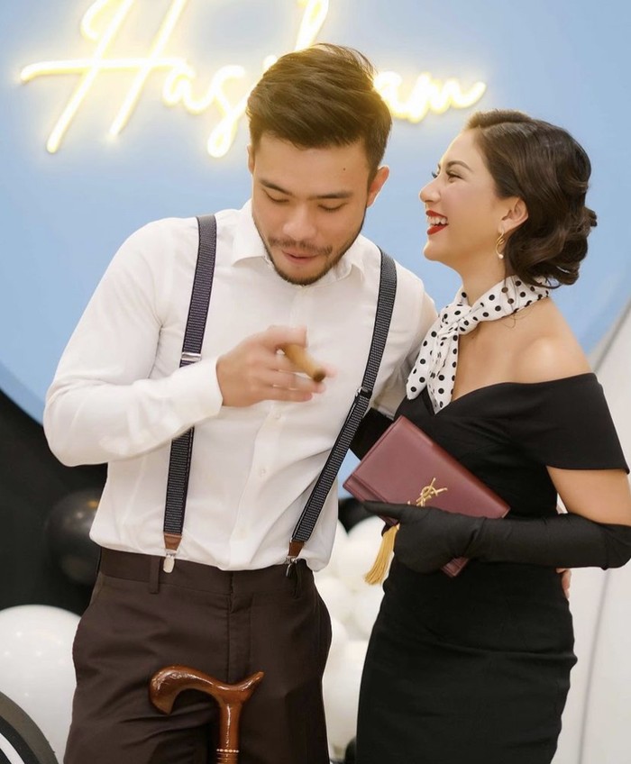 Selalu Kece, 10 Potret Jessica Mila Saat Ngopi hingga Floating Breakfast Selalu Kece, 10 Potret Jessica Mila Saat Ngopi hingga Floating Breakfast