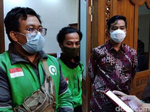 Gibran Temui Ojol yang Viral Jadi Tersangka Gegara Antar Dus Isi Miras