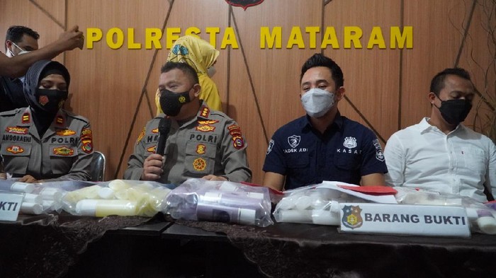 Wanita di Mataram, NTB, terancam hukuman maksimal 15 tahun penjara akibat menjual kosmetik ilegal (dok Istimewa)